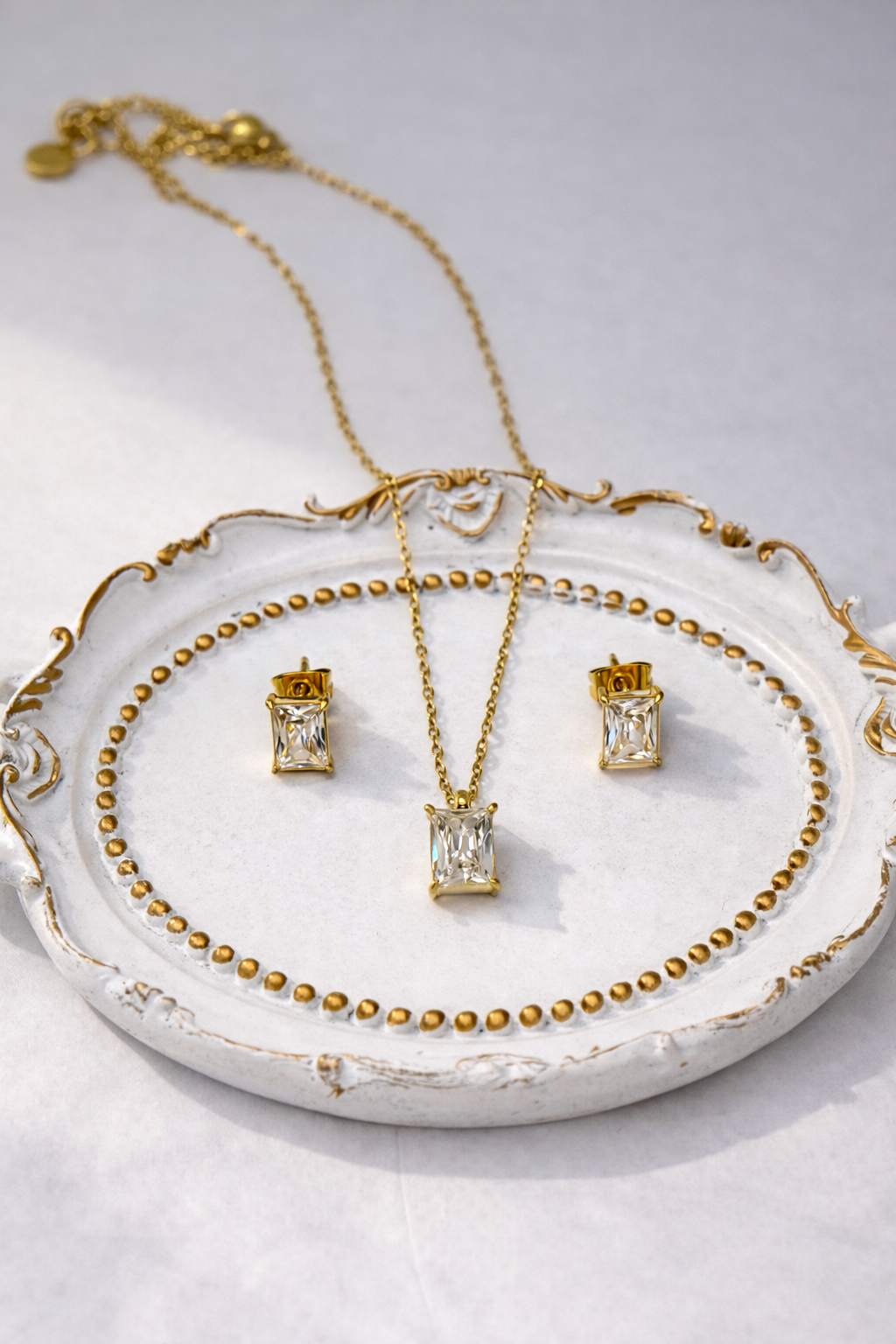 NERINA Necklace