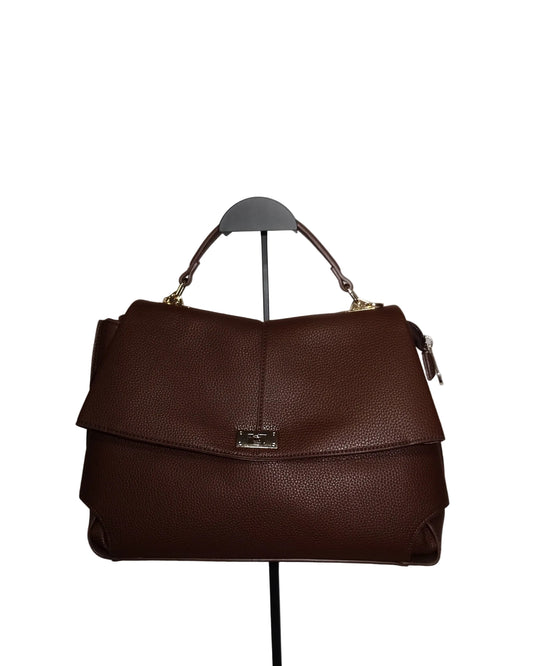 Brown structured handbag by Atelier Épure elegant, timeless, and effortlessly refined.