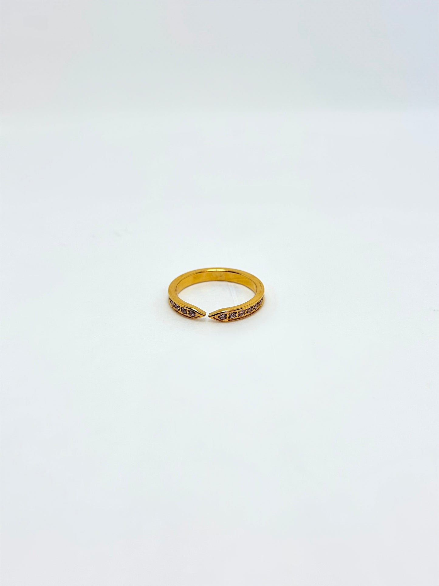 Auro Ring
