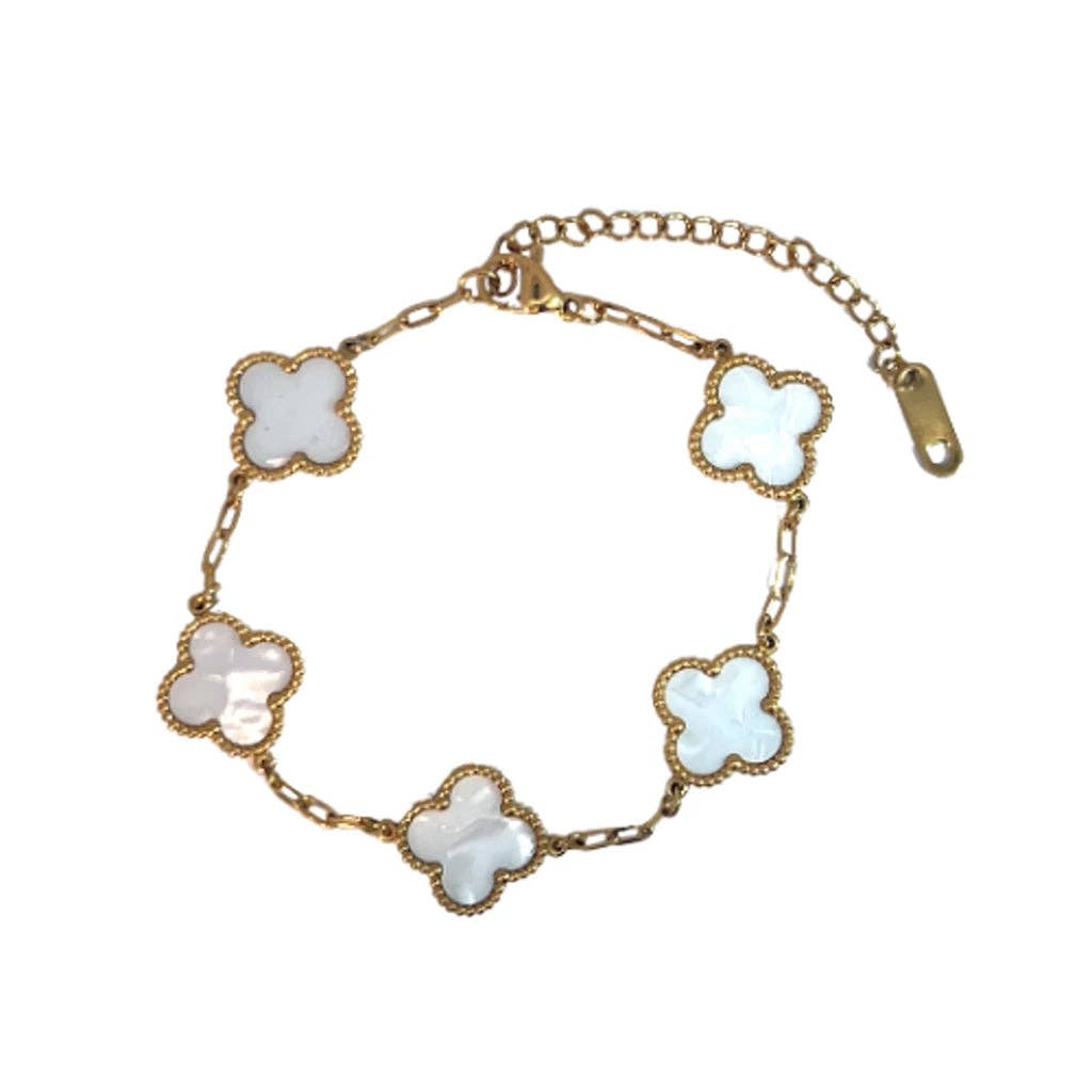 18K gold-plated clover bracelet with white enamel by Atelier Épure elegant, timeless, and effortlessly refined.
